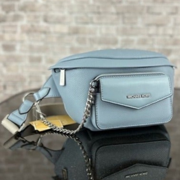 Michael Kors Maisie Belt Bag with detachable chain pouch 🩵❤️🔥 - Picture 3 of 7